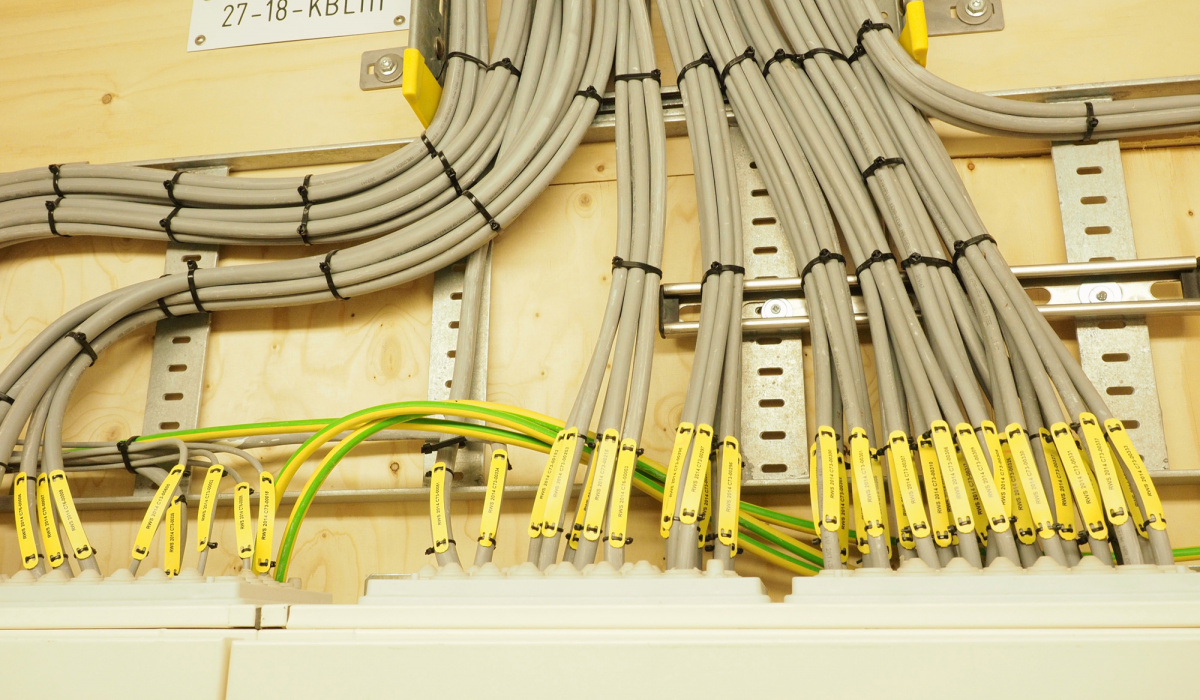 Elke kabel werd voorzien van een code.